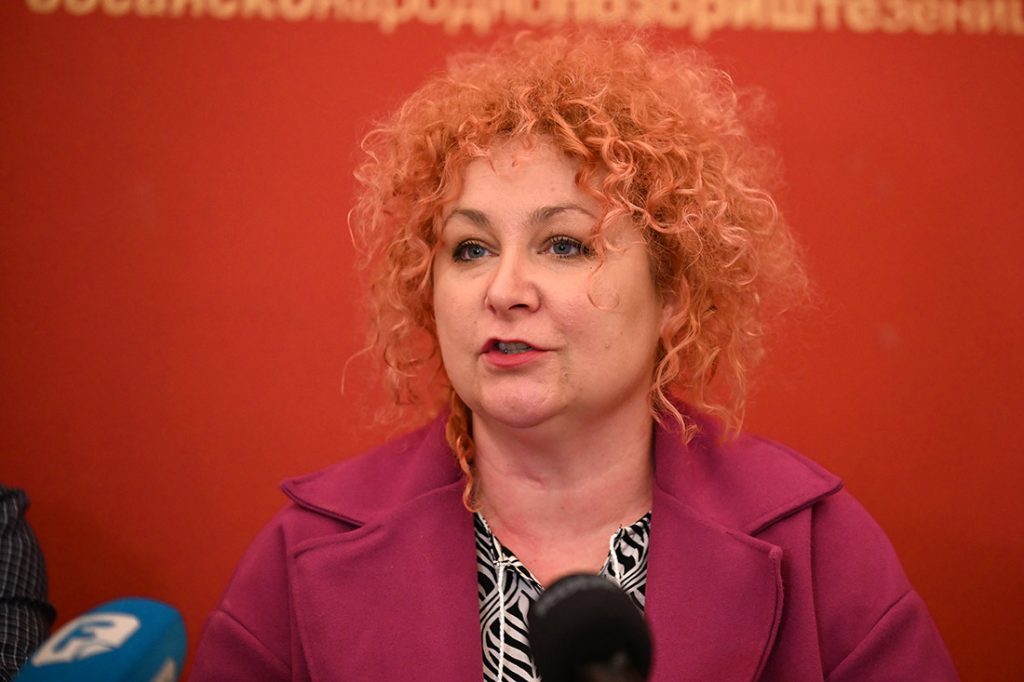 Najava predstave „Offline“