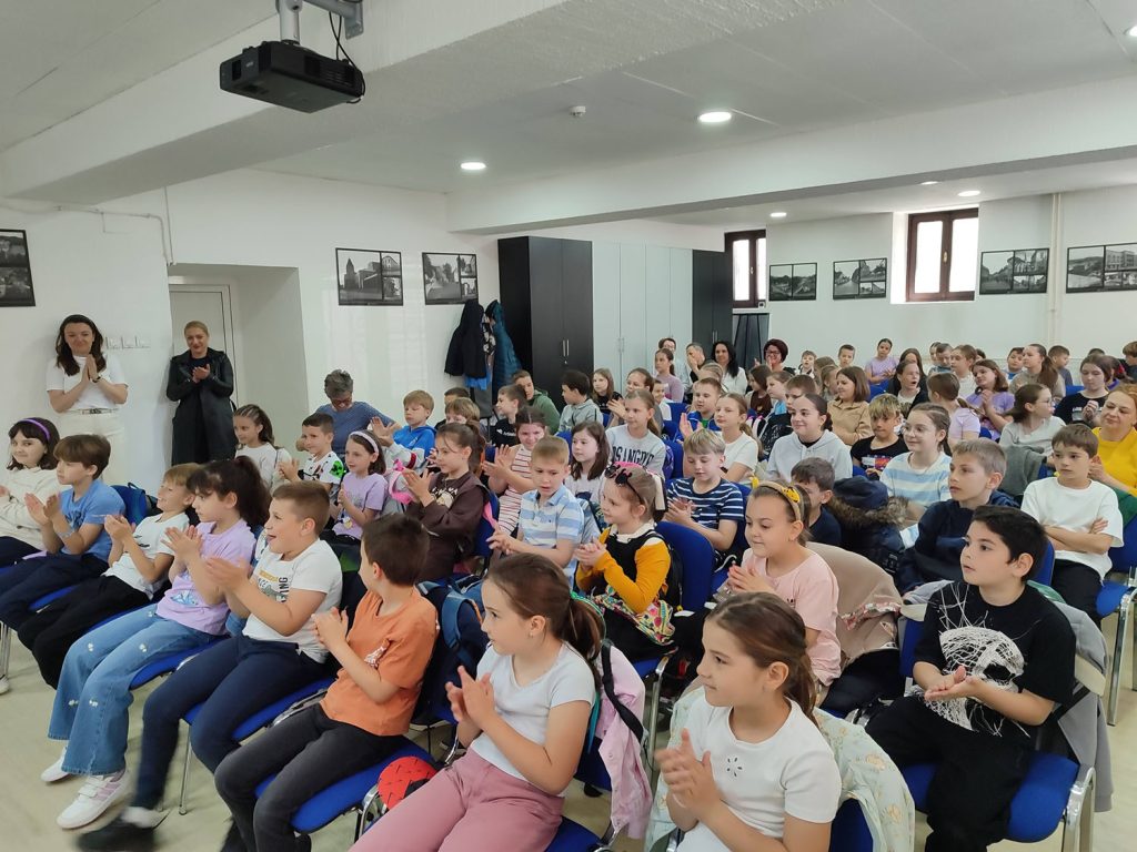 Promocija knjige „Uvod u čarobne životinjske svjetove“  desetogodišnjeg Davuda Mujanovića