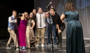 Predstava “UP AND DOWN” u Narodnom pozorištu Tuzla