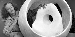 Skulptura Barbare Hepworth